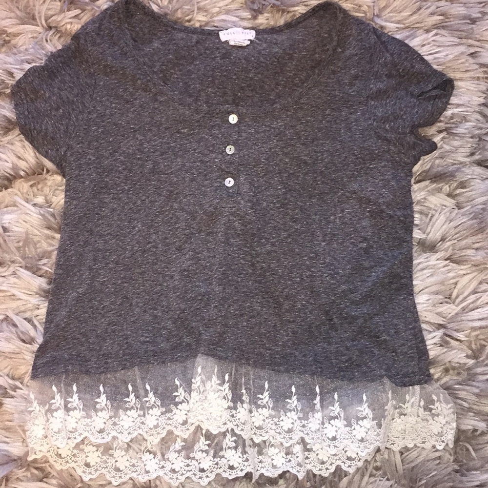 Gray tee from Tilly’s